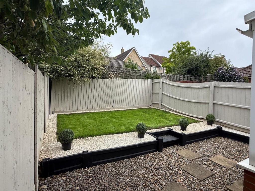 Images for Dunnock Close, Stowmarket