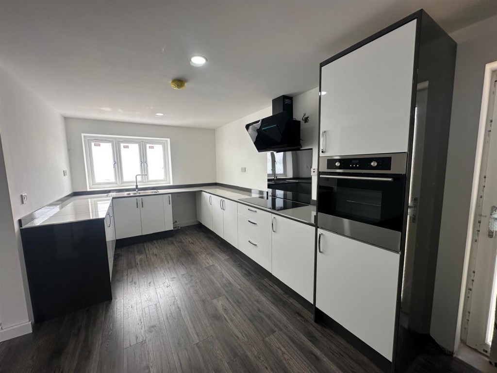 Images for Brettenham Road, Buxhall, Stowmarket