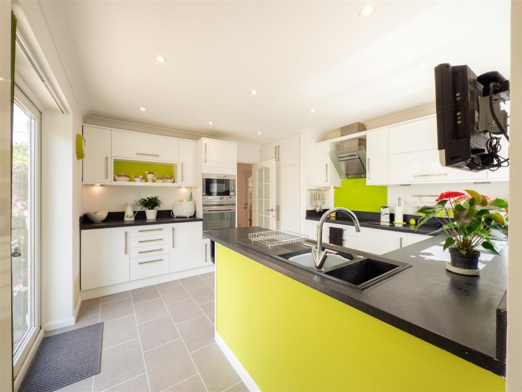 Images for Saxham Street, Stowupland, Stowmarket