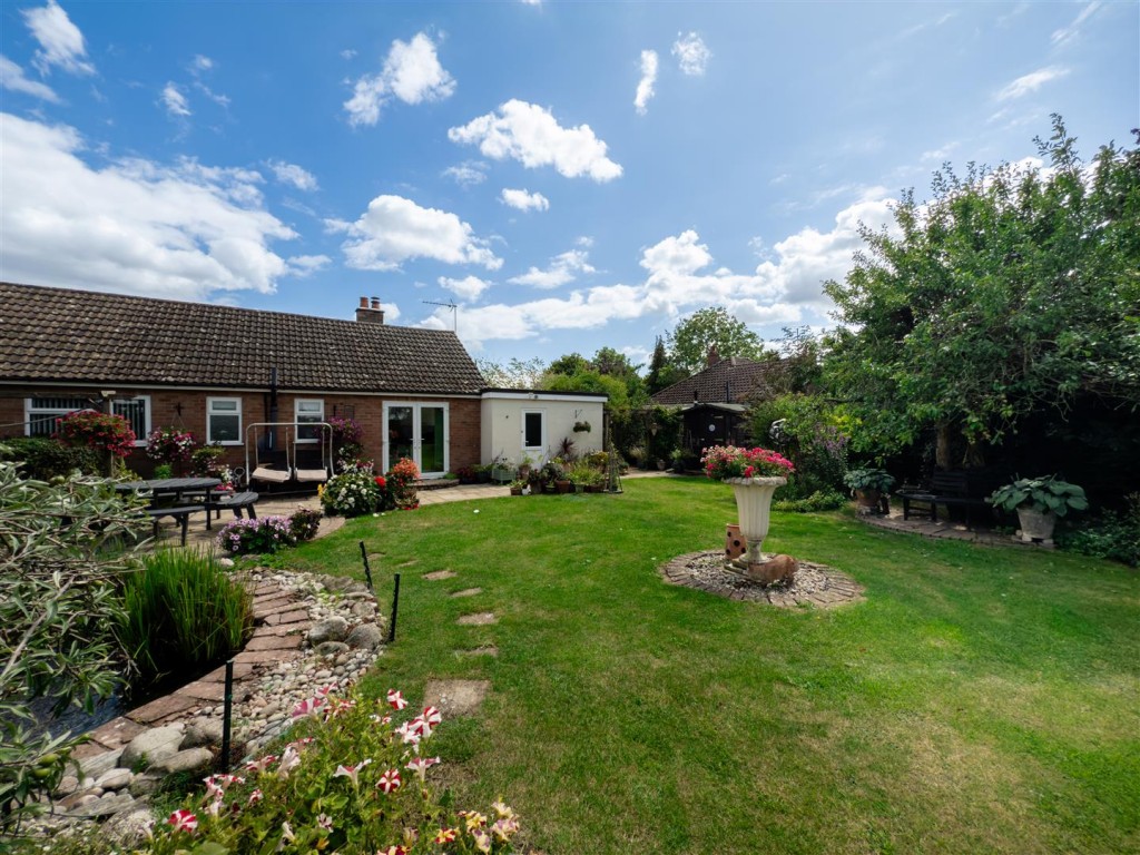 Images for Saxham Street, Stowupland, Stowmarket