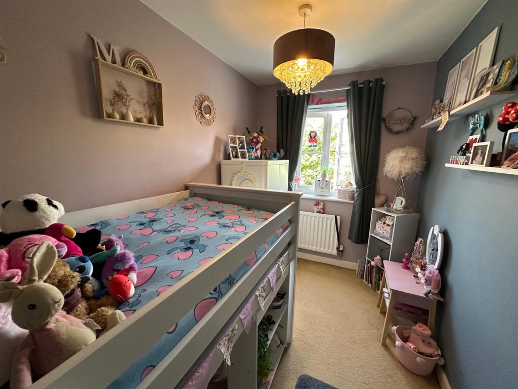 Images for Greenfinch Close, Stowmarket