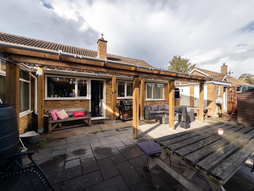 Images for Lower Farm Road, Ringshall, Stowmarket