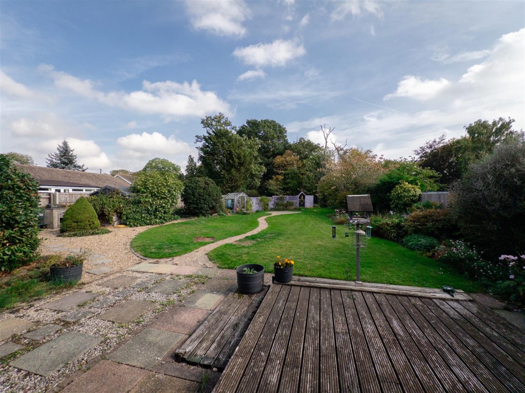 Images for The Green, Woolpit, Bury St. Edmunds