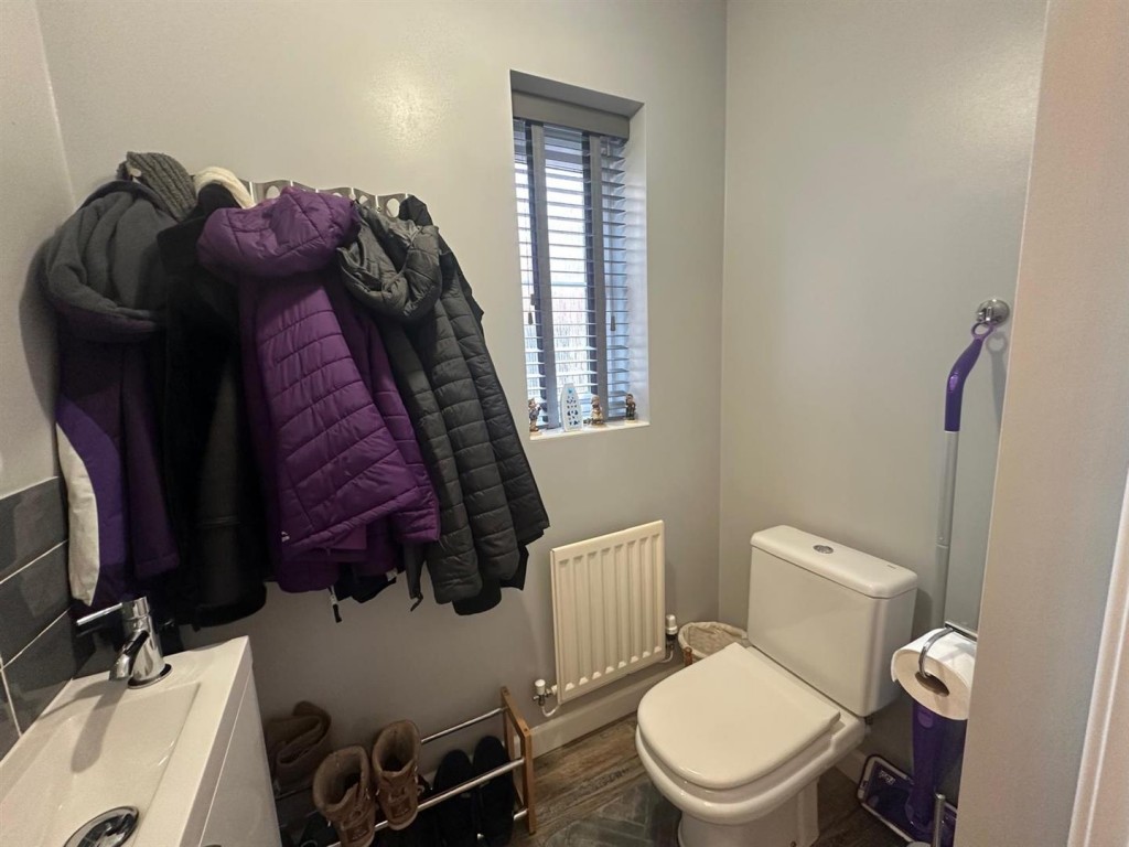 Images for Redwing Drive, Stowmarket