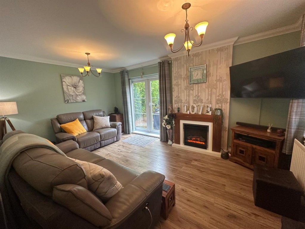 Images for Redwing Drive, Stowmarket