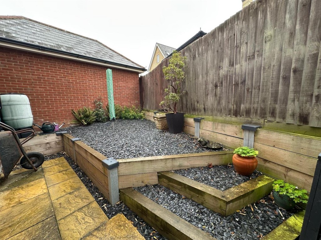 Images for Redwing Drive, Stowmarket