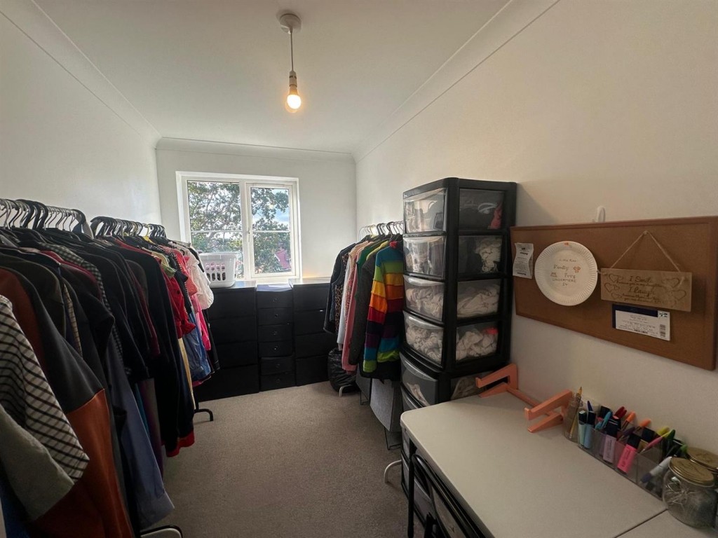 Images for Treeview, Stowmarket