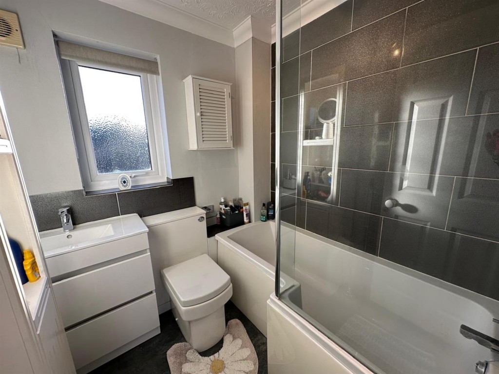 Images for Robin Close, Thurston, Bury St. Edmunds