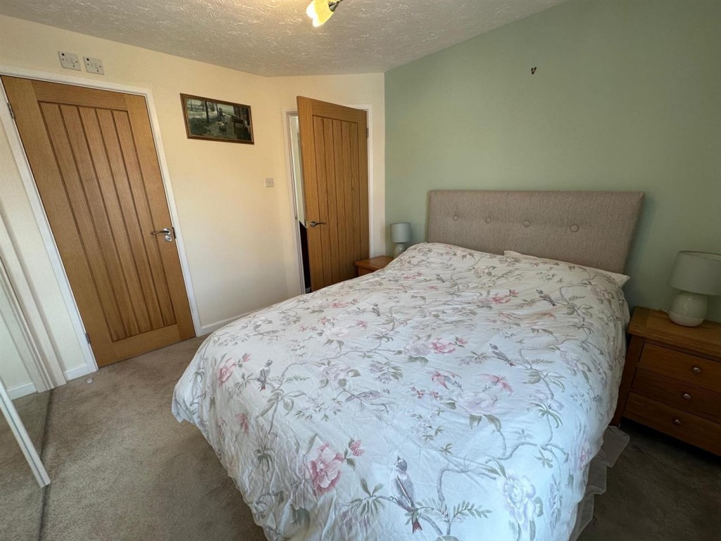 Images for Dove Gardens, Stowmarket