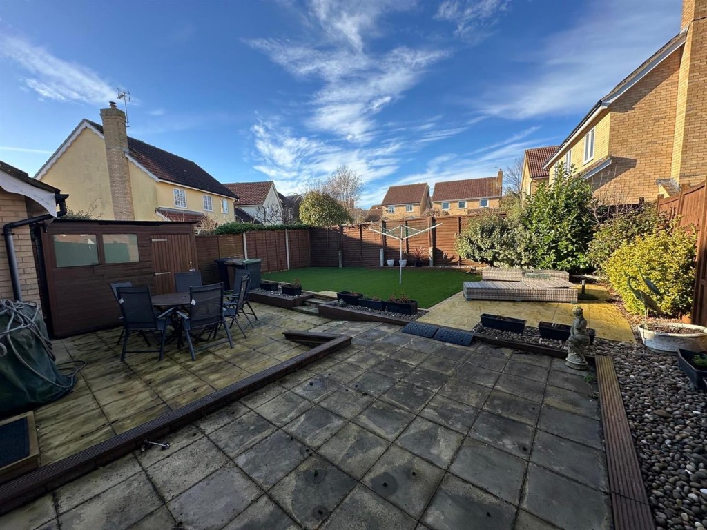 Images for Dove Gardens, Stowmarket