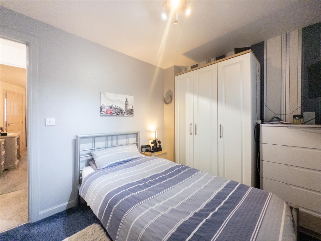 Images for Peregrine Drive, Stowmarket