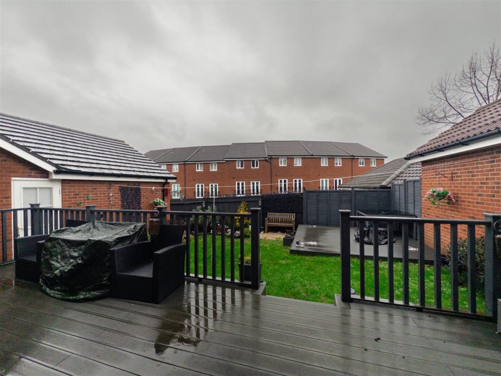 Images for Peregrine Drive, Stowmarket