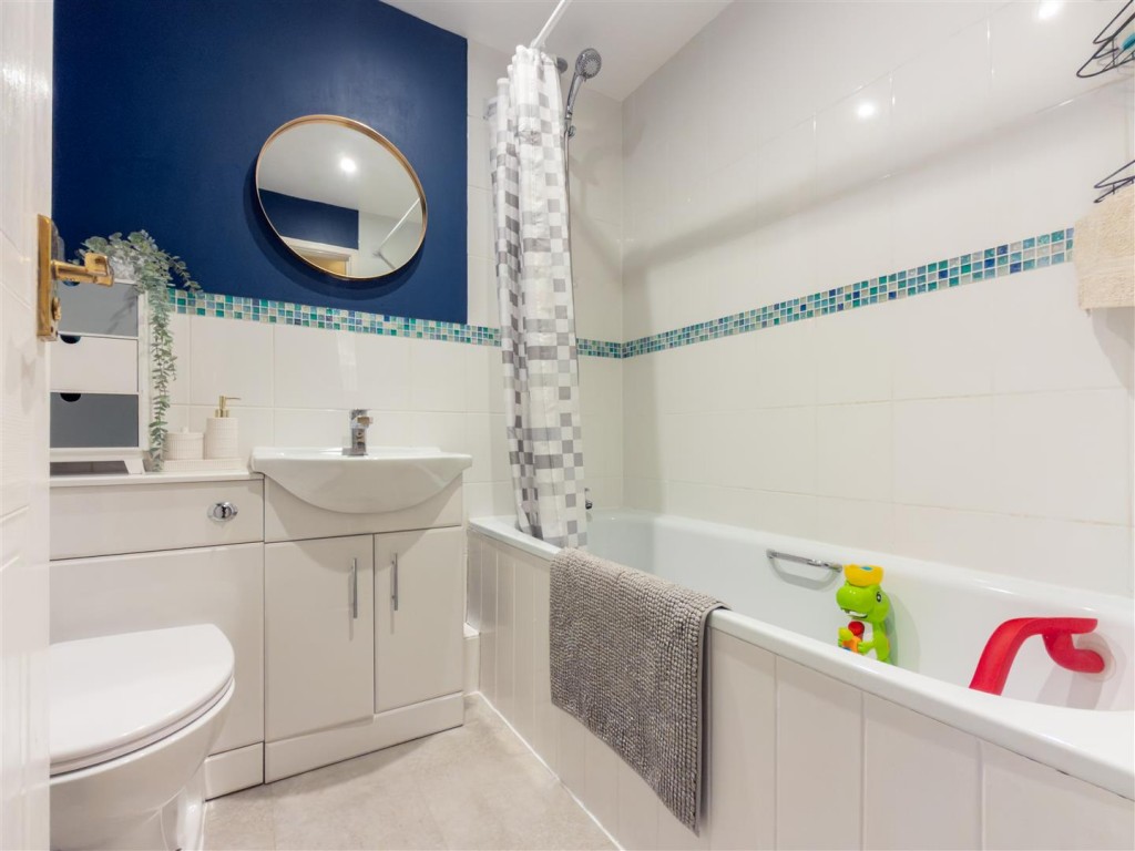 Images for Finch Close, Stowmarket