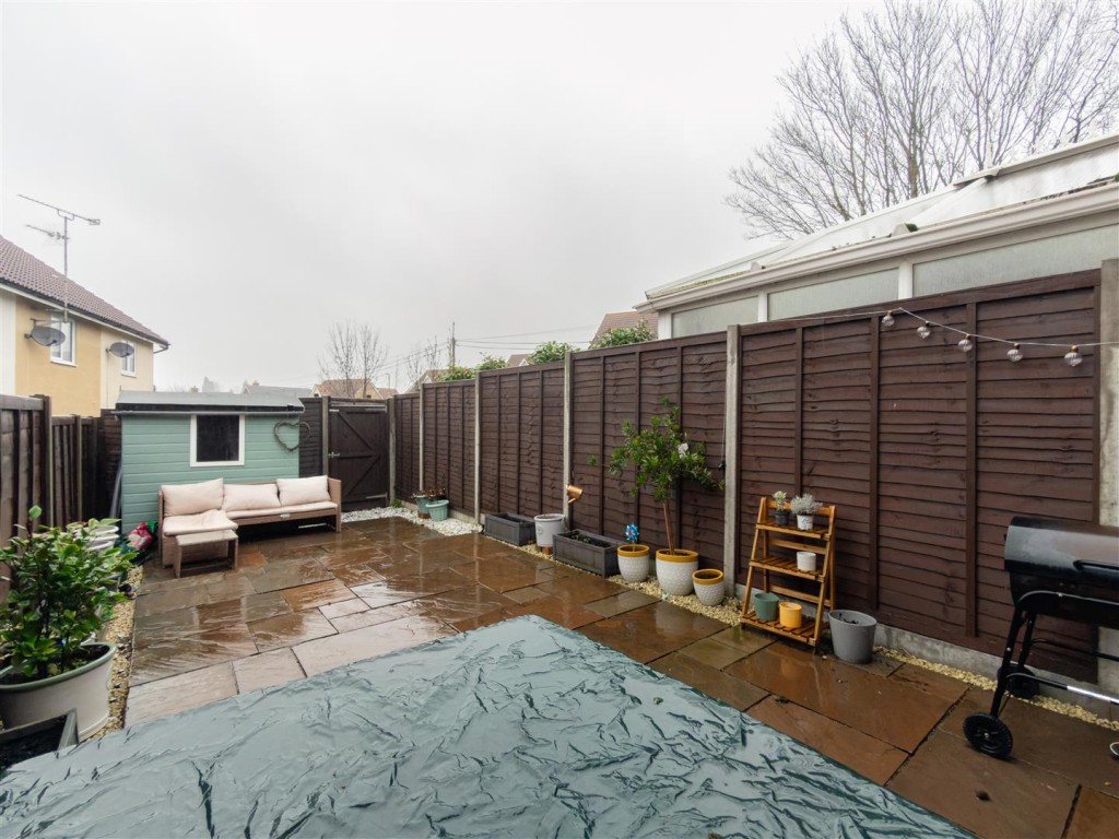 Images for Finch Close, Stowmarket