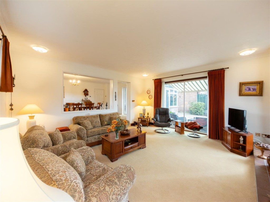 Images for The Close, Roydon, Diss