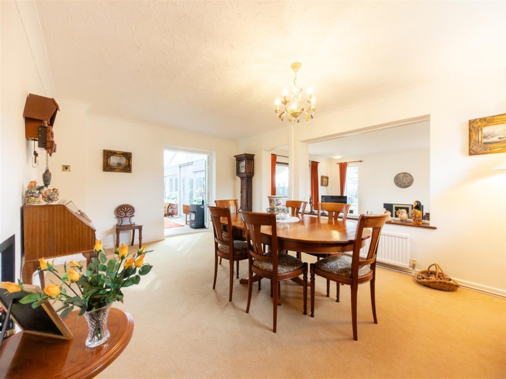 Images for The Close, Roydon, Diss