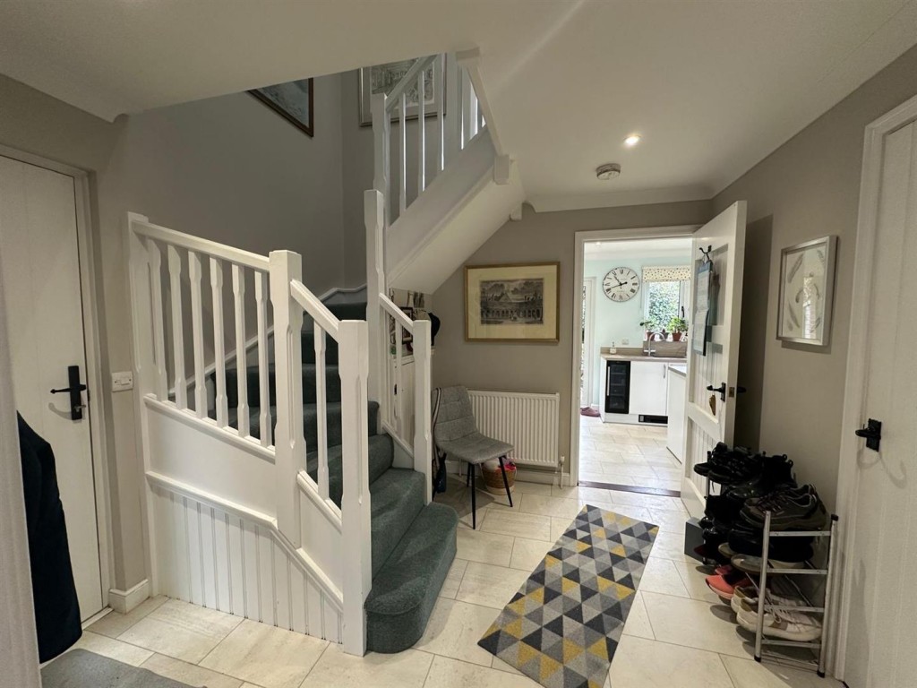 Images for Oakfield Close, Bacton, Stowmarket