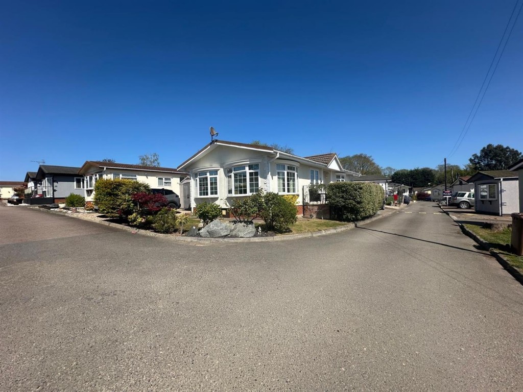 Images for Chalk Hill Lane, Great Blakenham, Ipswich