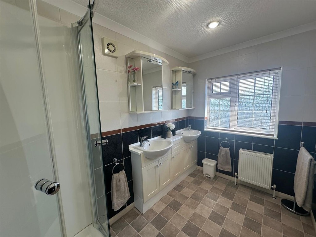 Images for Chalk Hill Lane, Great Blakenham, Ipswich