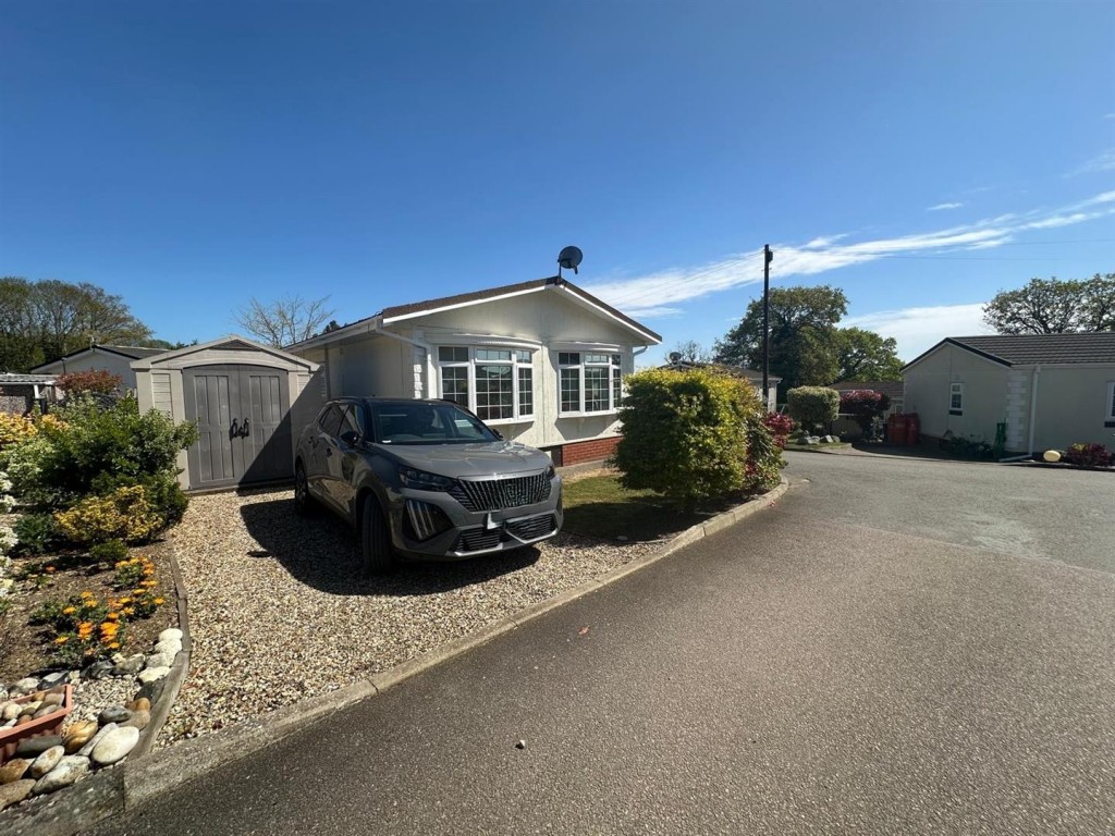 Images for Chalk Hill Lane, Great Blakenham, Ipswich