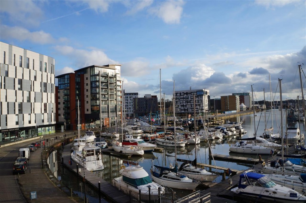 Images for Neptune Square, Ipswich, IP4