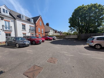 image of Flat 1, 96 Felixstowe Road, 