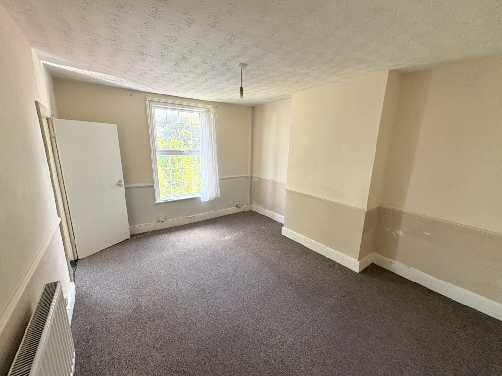 Images for 1, 147 Woodbridge Road, Ipswich, Suffolk, IP4