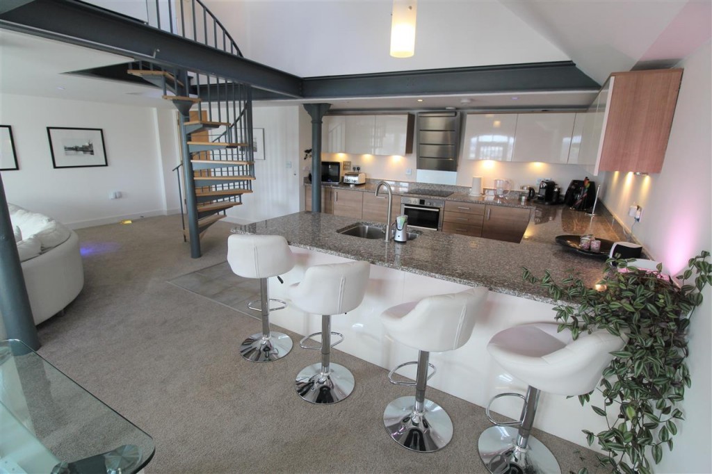 Images for The Shamrock, Regatta Quay, Ipswich, IP4