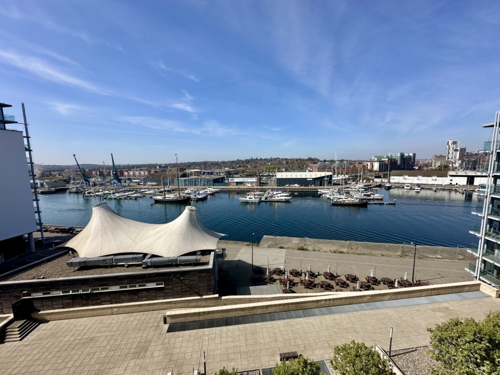 Images for 5 Anchor Street, Ipswich Waterfront