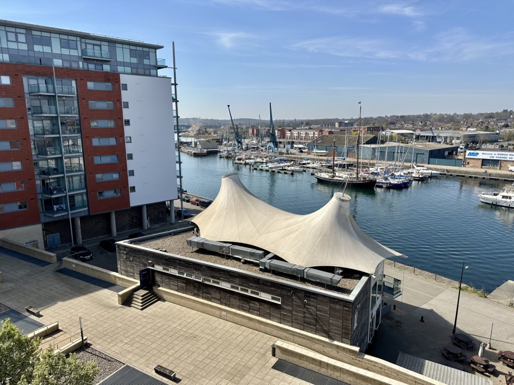 Images for 5 Anchor Street, Ipswich Waterfront