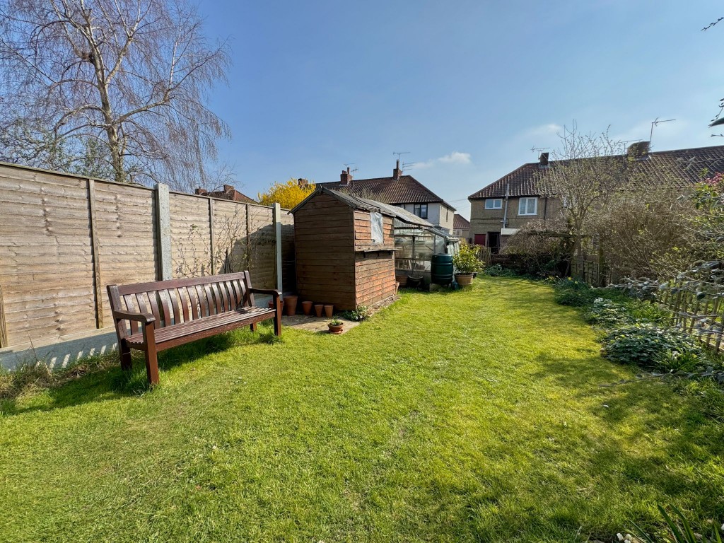 Images for Warwick Avenue, Woodbridge