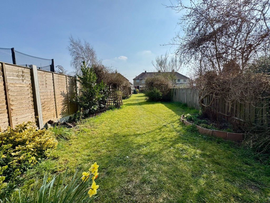 Images for Warwick Avenue, Woodbridge