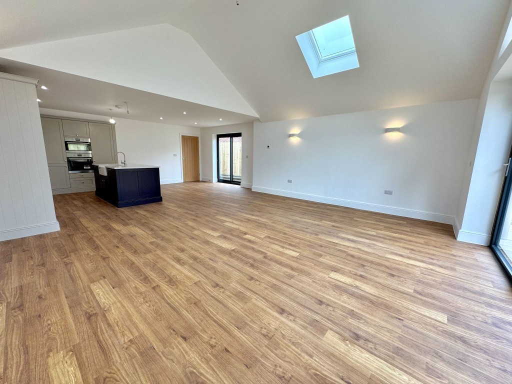 Images for Pinetrees, Purdis Farm Lane, Ipswich