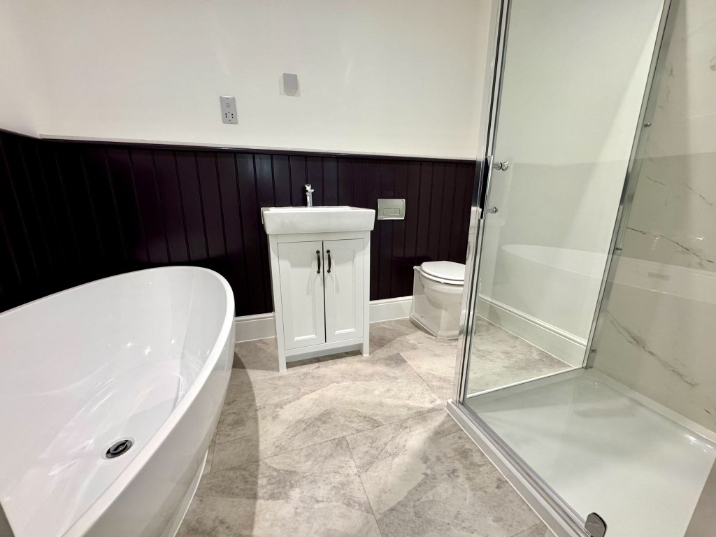 Images for Pinetrees, Purdis Farm Lane, Ipswich