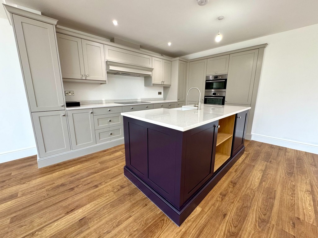 Images for Pinetrees, Purdis Farm Lane, Ipswich