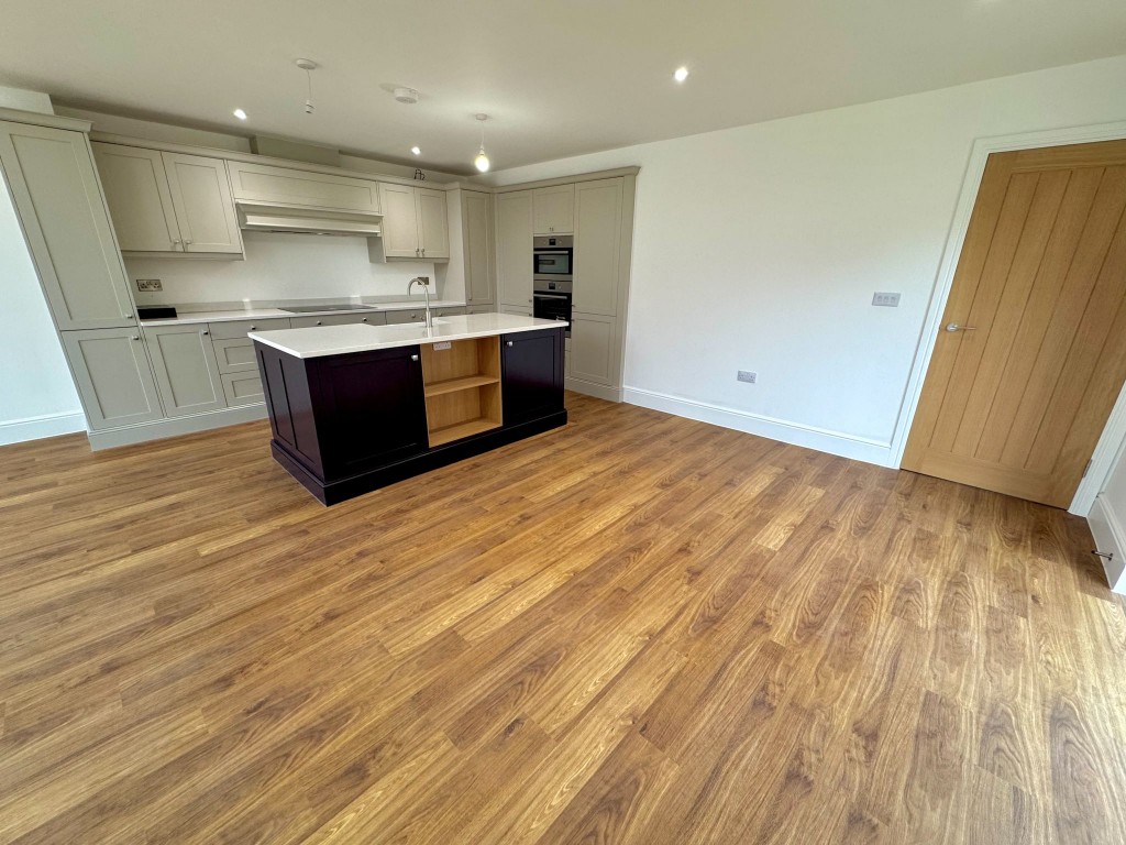 Images for Pinetrees, Purdis Farm Lane, Ipswich