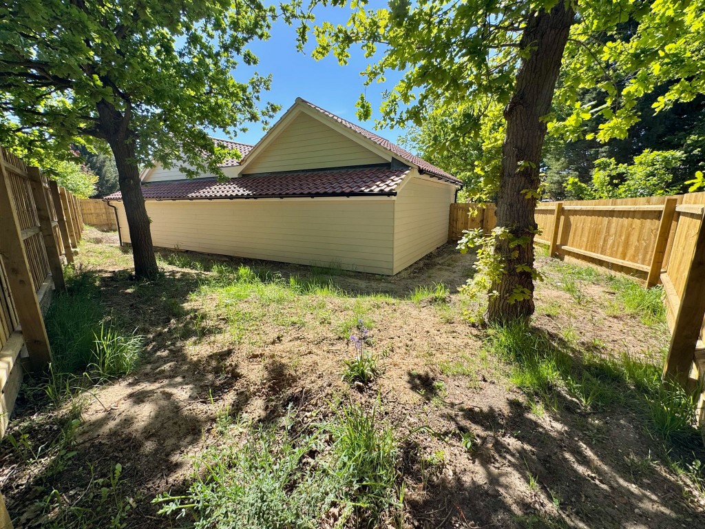 Images for Pinetrees, Purdis Farm Lane, Ipswich
