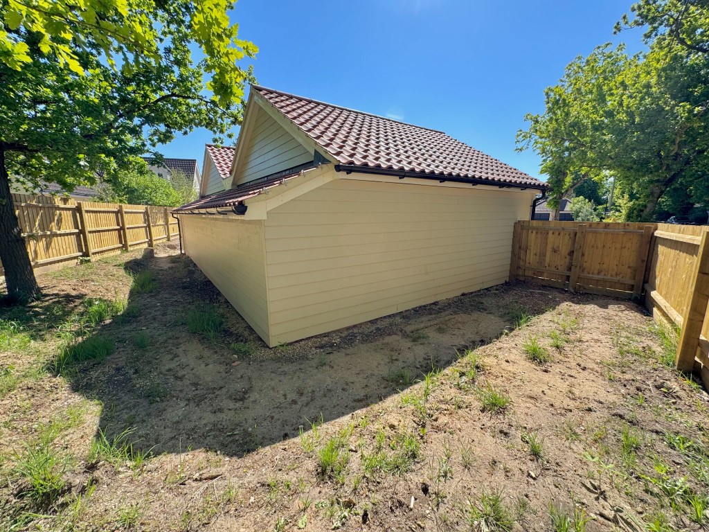 Images for Pinetrees, Purdis Farm Lane, Ipswich
