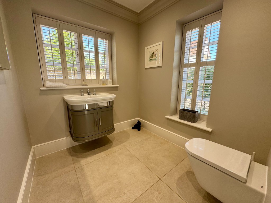 Images for Thoroughfare, Woodbridge