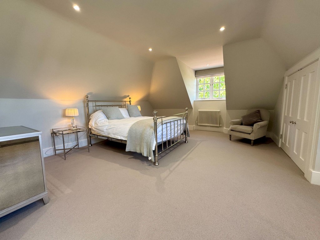 Images for Thoroughfare, Woodbridge
