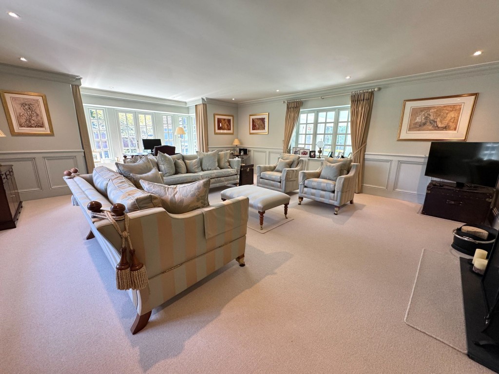 Images for Thoroughfare, Woodbridge