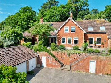 image of 110, Castle Street