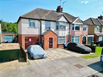 image of 33, Deben Avenue