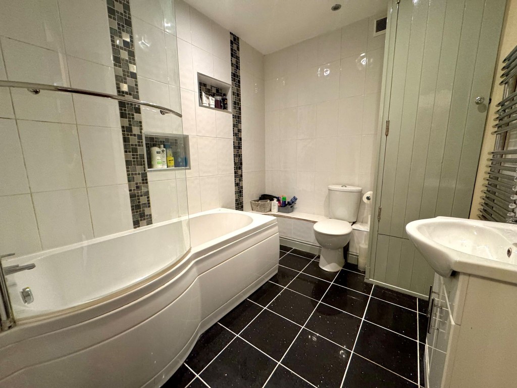 Images for Deben Avenue, Martlesham Heath, Suffolk