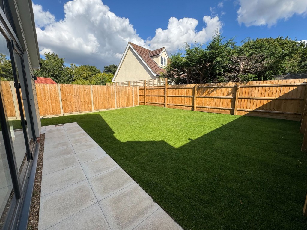 Images for Pinetrees, Purdis Farm Lane, Ipswich