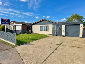 image of 19, Dallinghoo Road