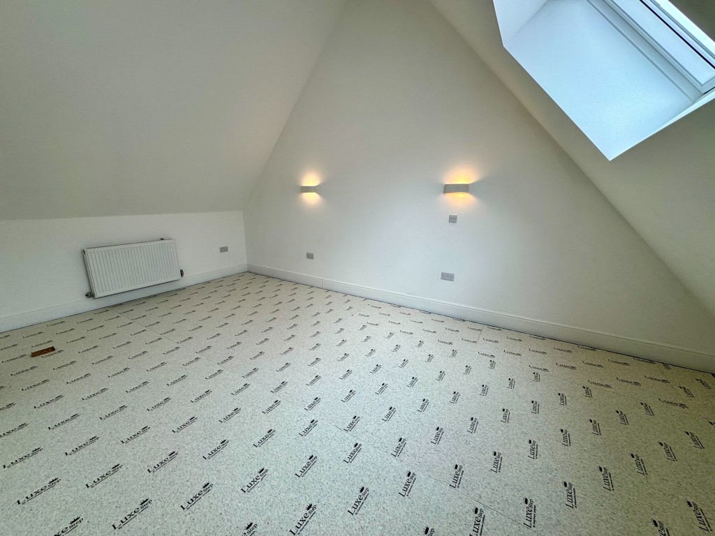 Images for Pinetrees, Purdis Farm Lane, Ipswich