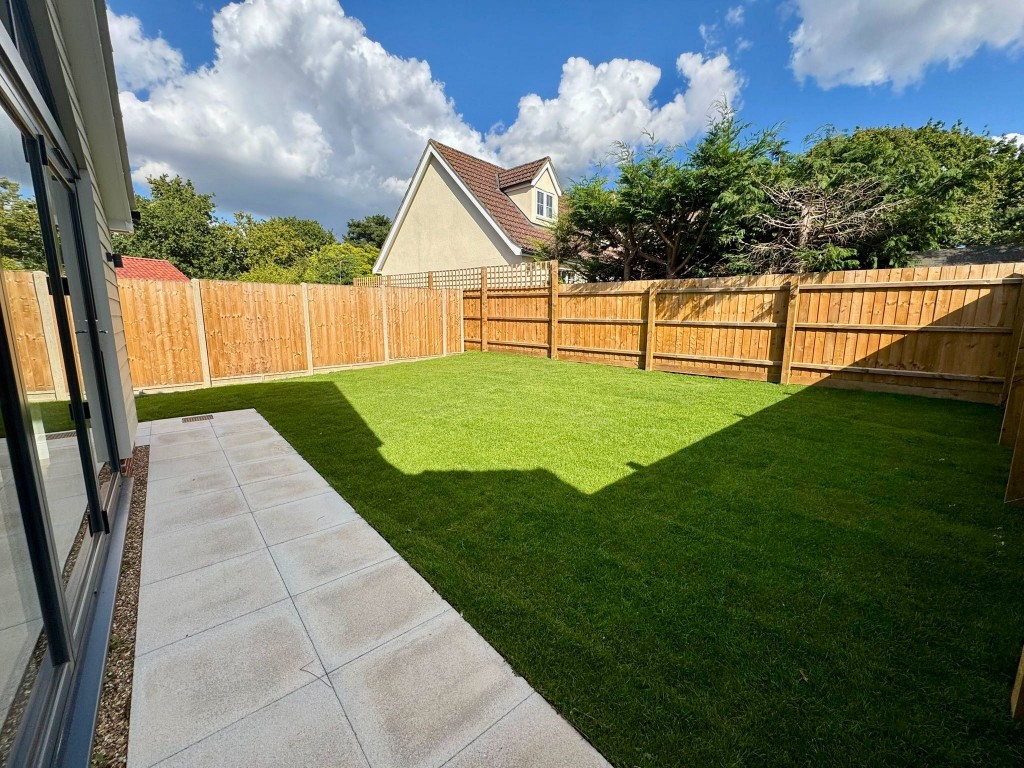 Images for Pinetrees, Purdis Farm Lane, Ipswich