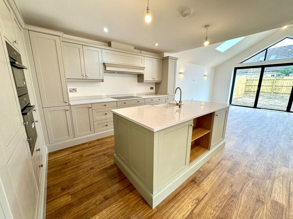 Images for Pinetrees, Purdis Farm Lane, Ipswich