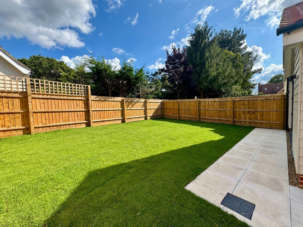 Images for Pinetrees, Purdis Farm Lane, Ipswich